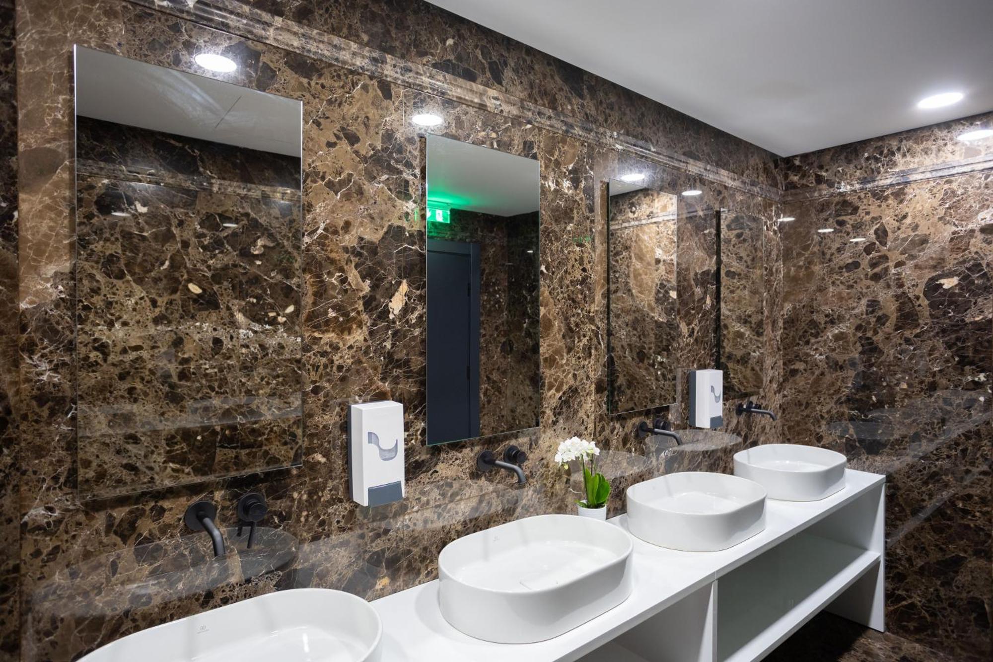 Blue Star Luxury Hotel Sofia Ngoại thất bức ảnh