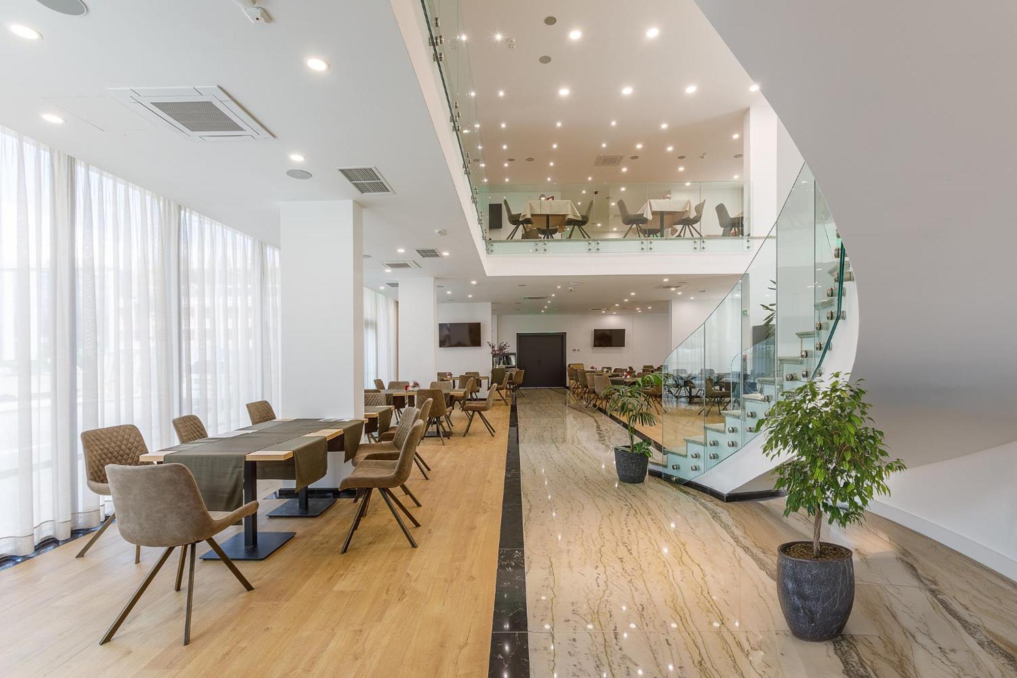 Blue Star Luxury Hotel Sofia Ngoại thất bức ảnh
