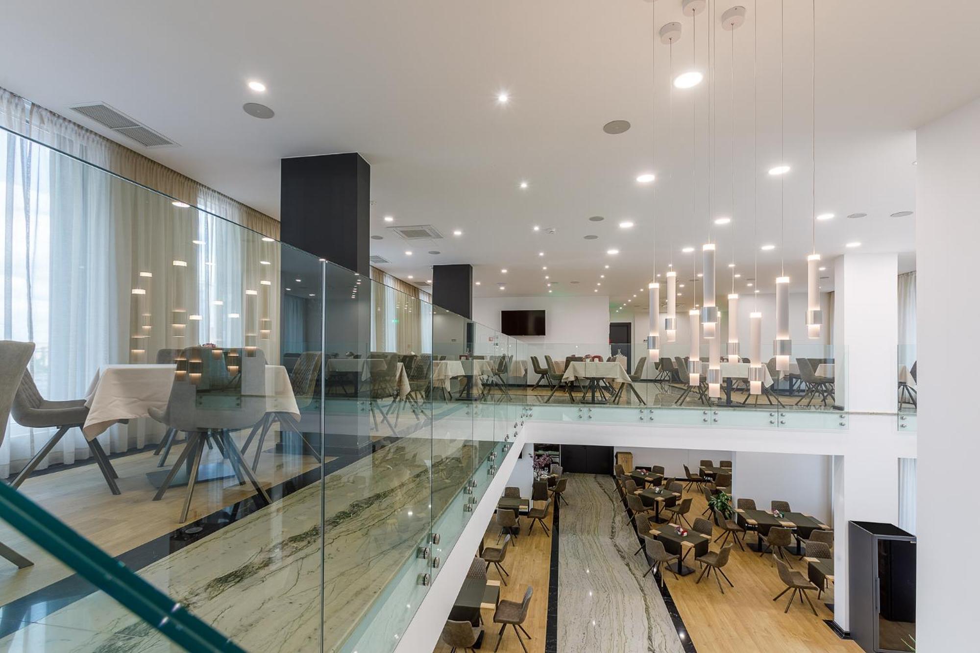 Blue Star Luxury Hotel Sofia Ngoại thất bức ảnh