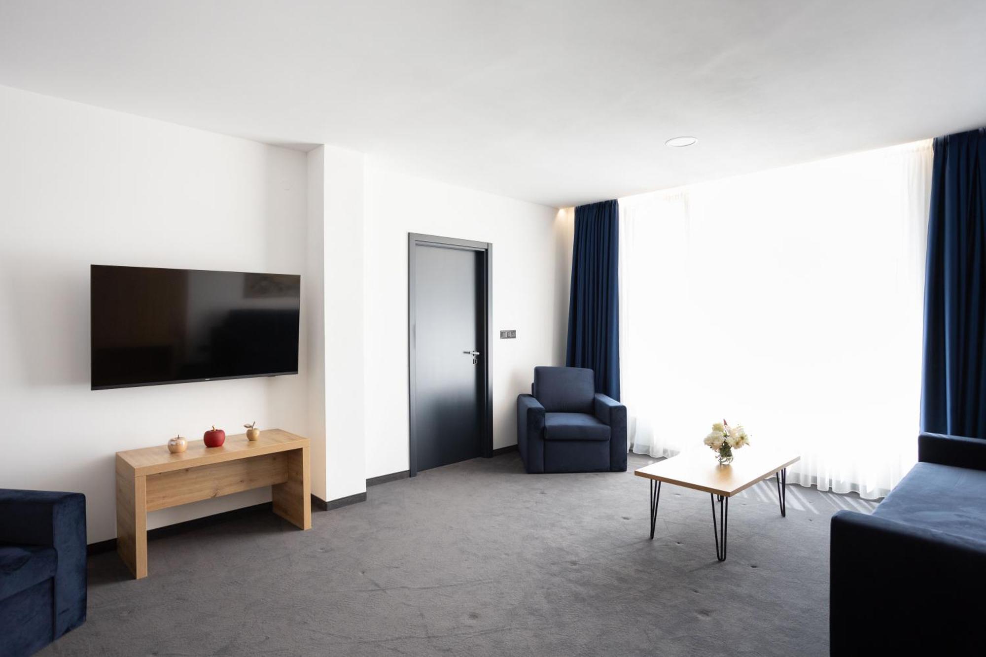 Blue Star Luxury Hotel Sofia Ngoại thất bức ảnh